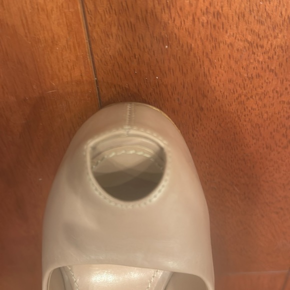 Louis Vuitton size 38 platform peep toe heel - Picture 9 of 9